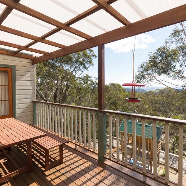 Balcony setting for Grade 201 pegs